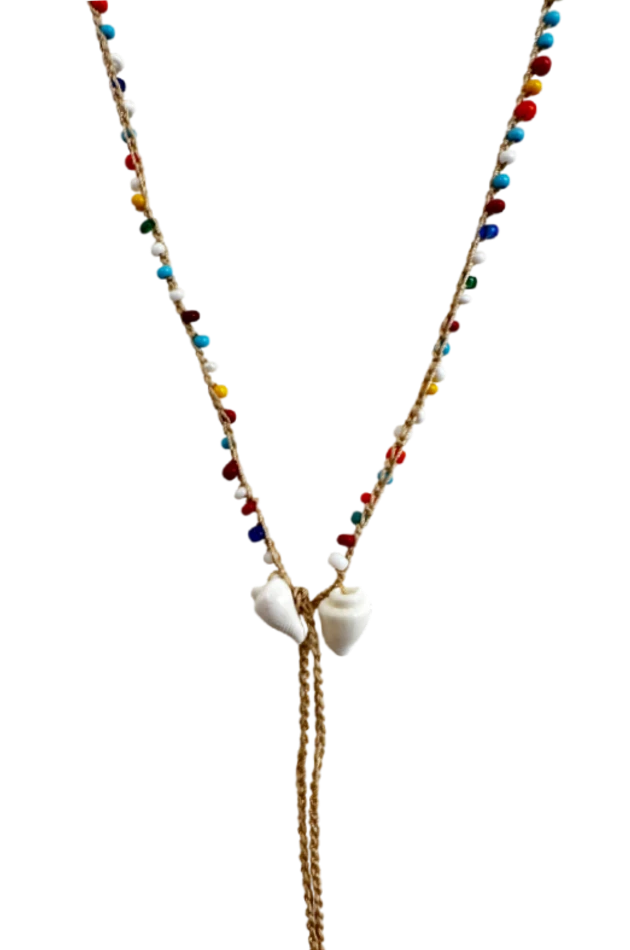 Collana lunga con perline colorate e nappine