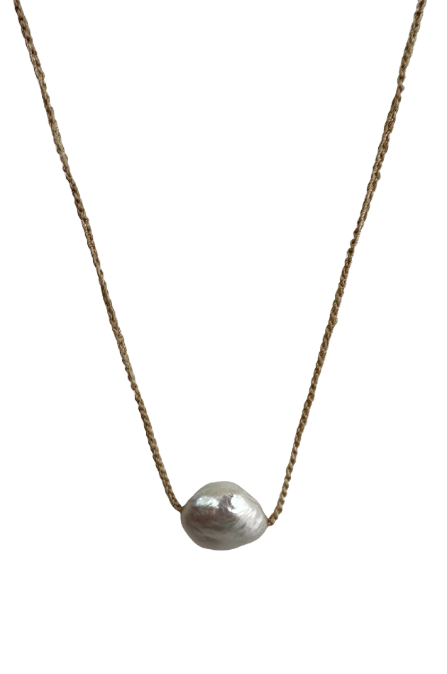 Collana con pendente perla