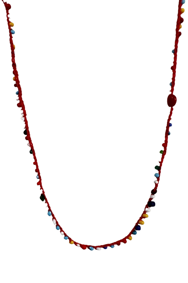 Girocollo colorato con filo rosso